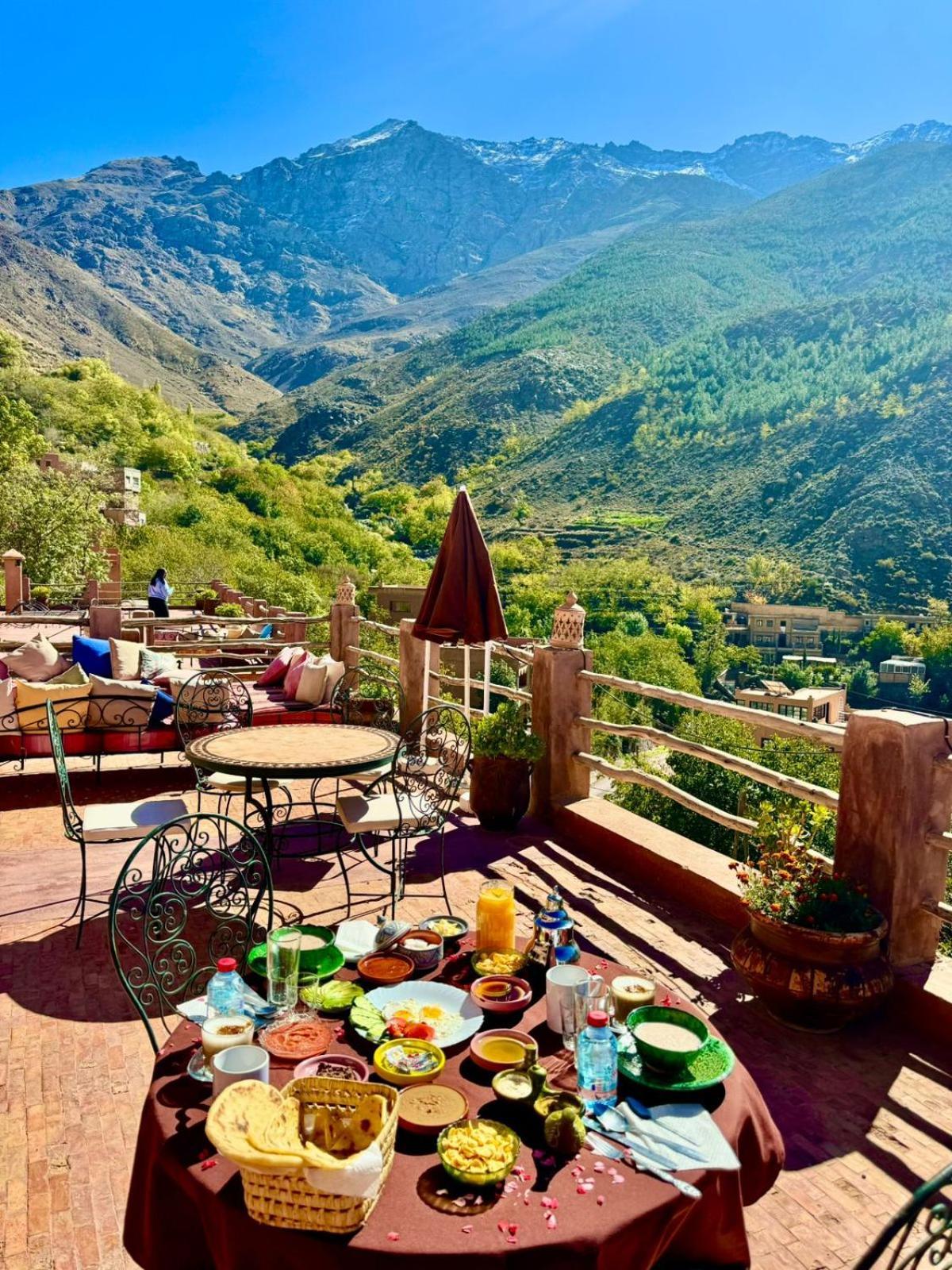 Отель Aux Lumieres Du Toubkal Light Of Toubkal Имлиль Экстерьер фото